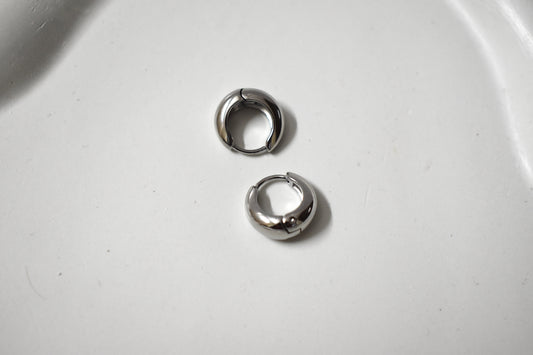 Huggie Hoops