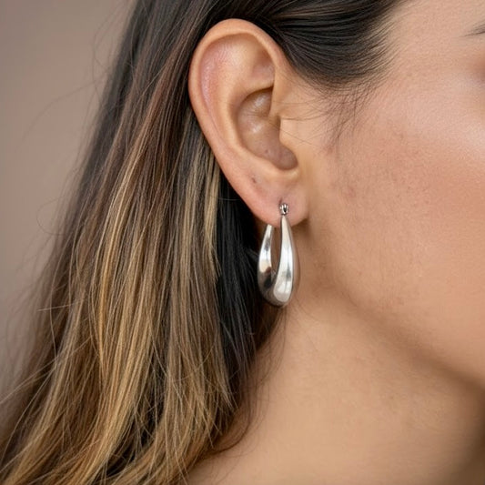 Oval Hollow Earrings (Silver)