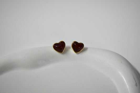 Red Heart Stud
